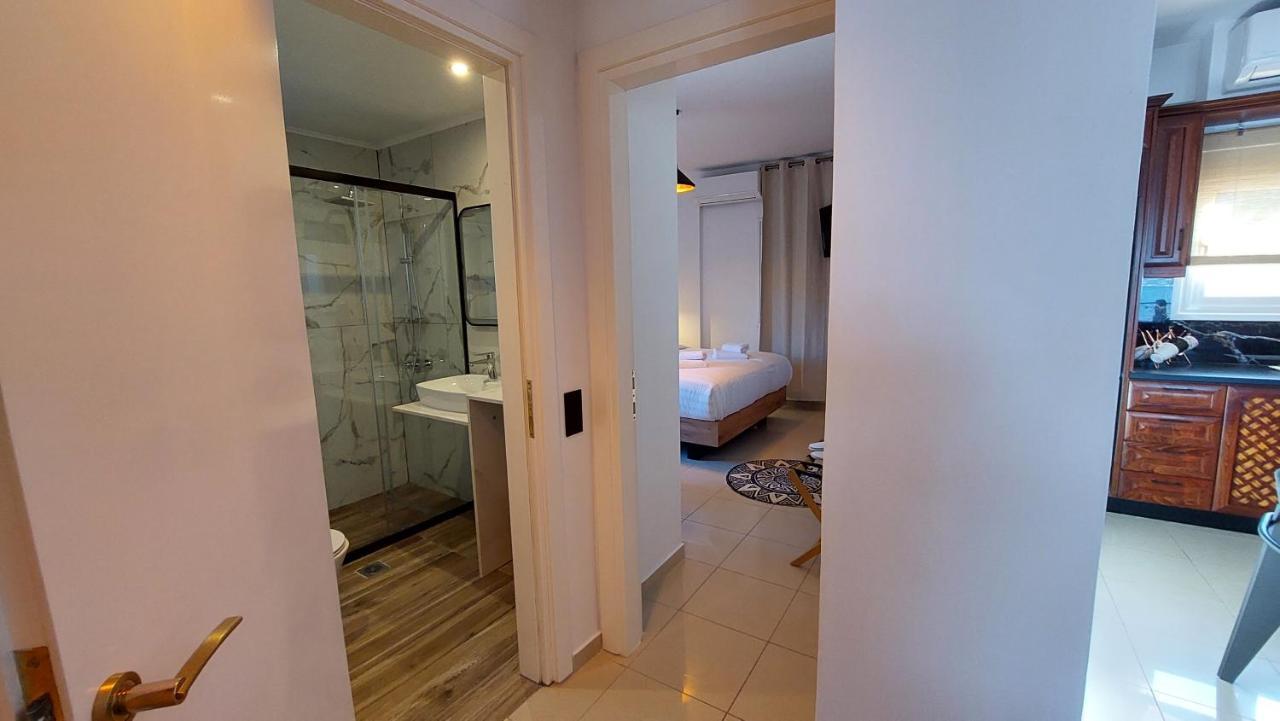 Nisovillas Volos Buitenkant foto
